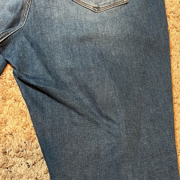 Good American Always Fits Good Legs Straight Leg Jeans. Size 20-26. - Picture 13 of 16